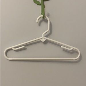 Hangers set of 12 for kids clothes.